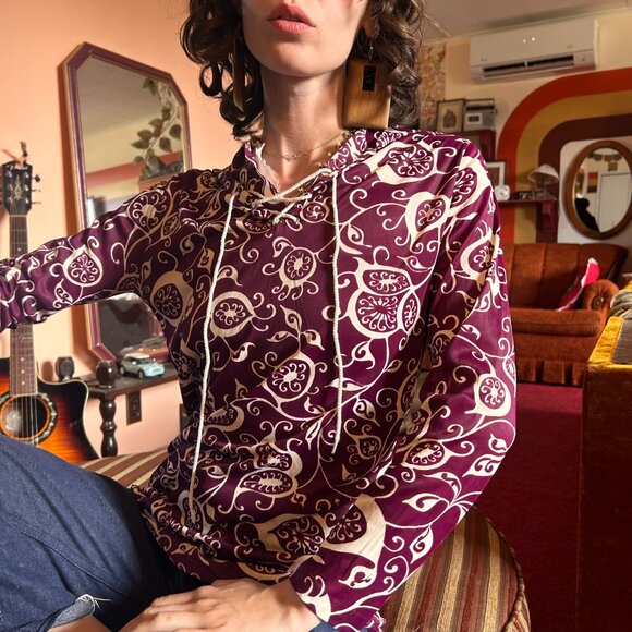1970s vintage swirl print hooded tunic with bellsleeves from June Gale - made in - Picture 9 of 16